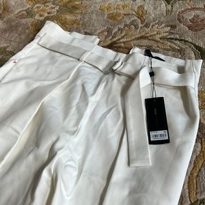 BCBG women’s pants